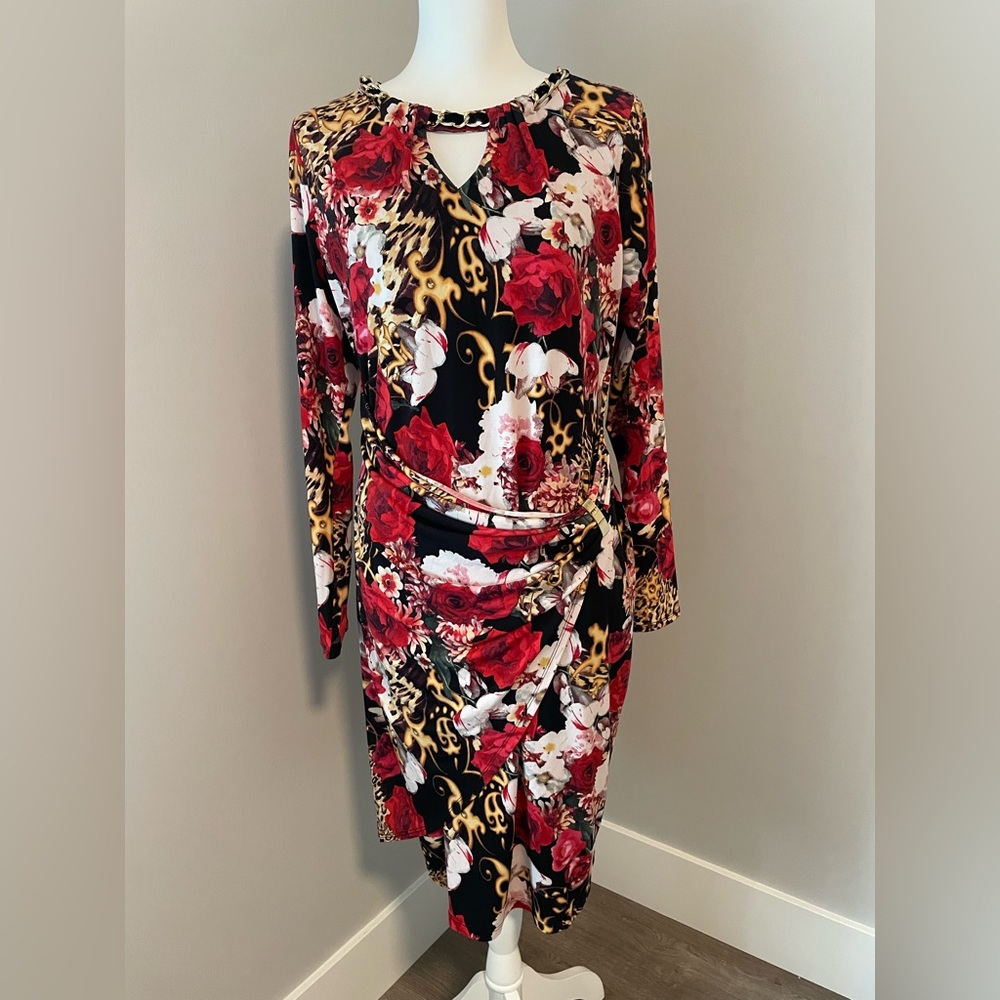 Thalia Sodi Black and Pink Floral Print Dress